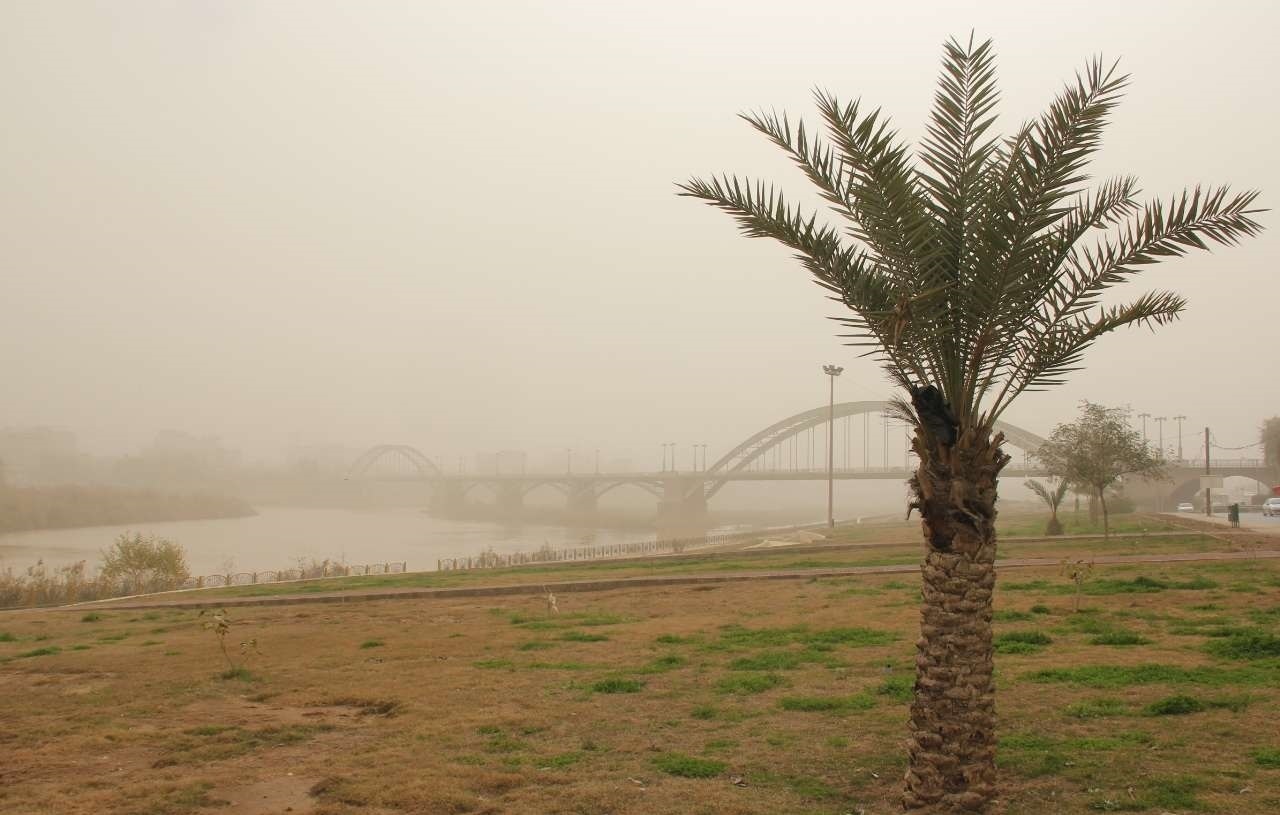 ورود توده گرد و خاک به جنوب غرب خوزستان ورود توده گرد و خاک به جنوب غرب خوزستان